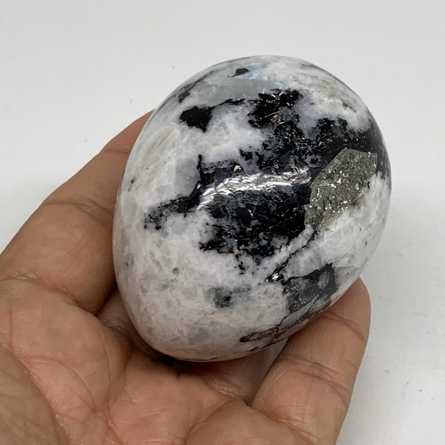 216g, 2.5"x1.9", Natural Gemstone White Rainbow Moonstone Egg, B34414