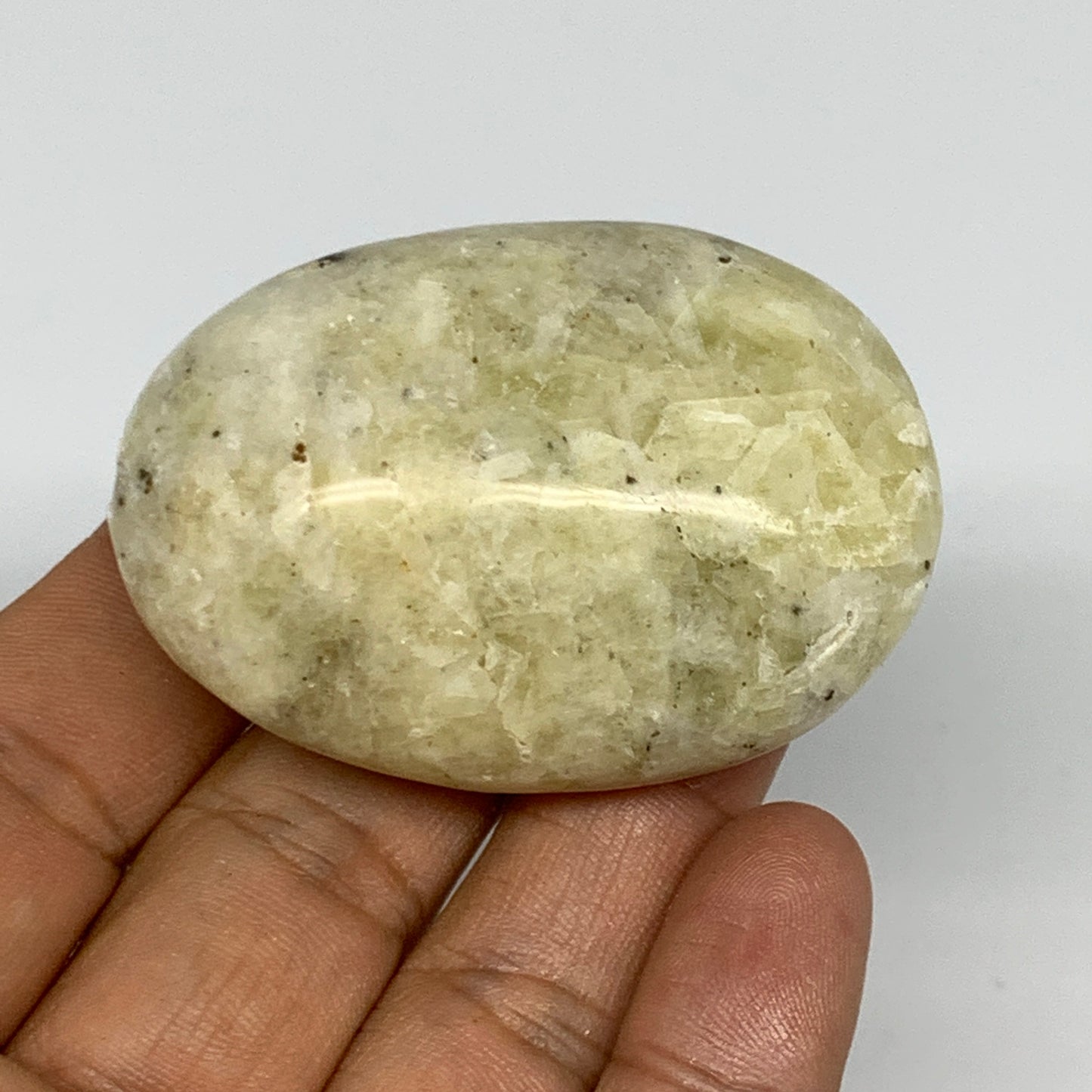 74.7g,2.2"x1.6"x0.9", Natural Yellow Calcite Palm-Stone Crystal Polished Reiki,