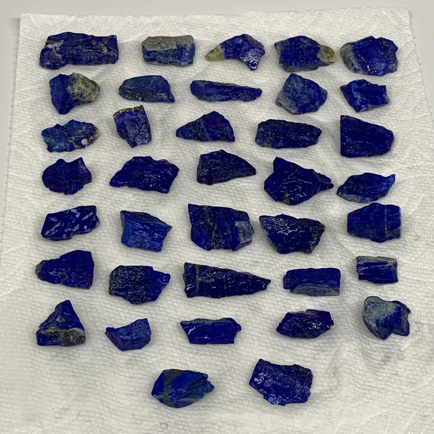 132.5g,37pcs,0.6"-1.3", Small Tiny Chips Rough Lapis Lazuli @Afghanistan,B11990