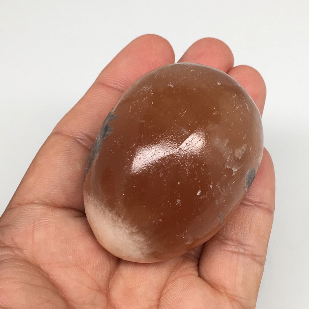 146.1g, 2.2"x1.7" Honey Color Onyx Polished Small Eggs from Morocco, MF3388