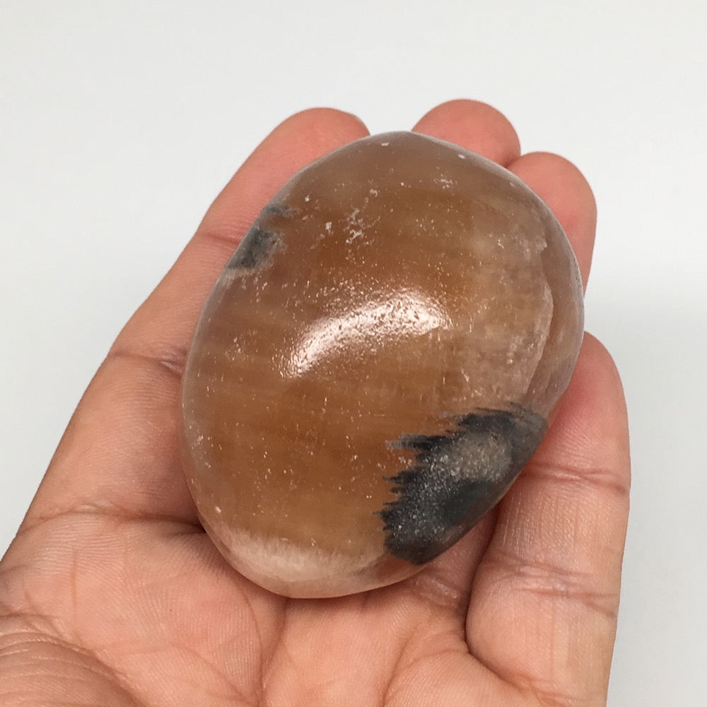 146.1g, 2.2"x1.7" Honey Color Onyx Polished Small Eggs from Morocco, MF3388