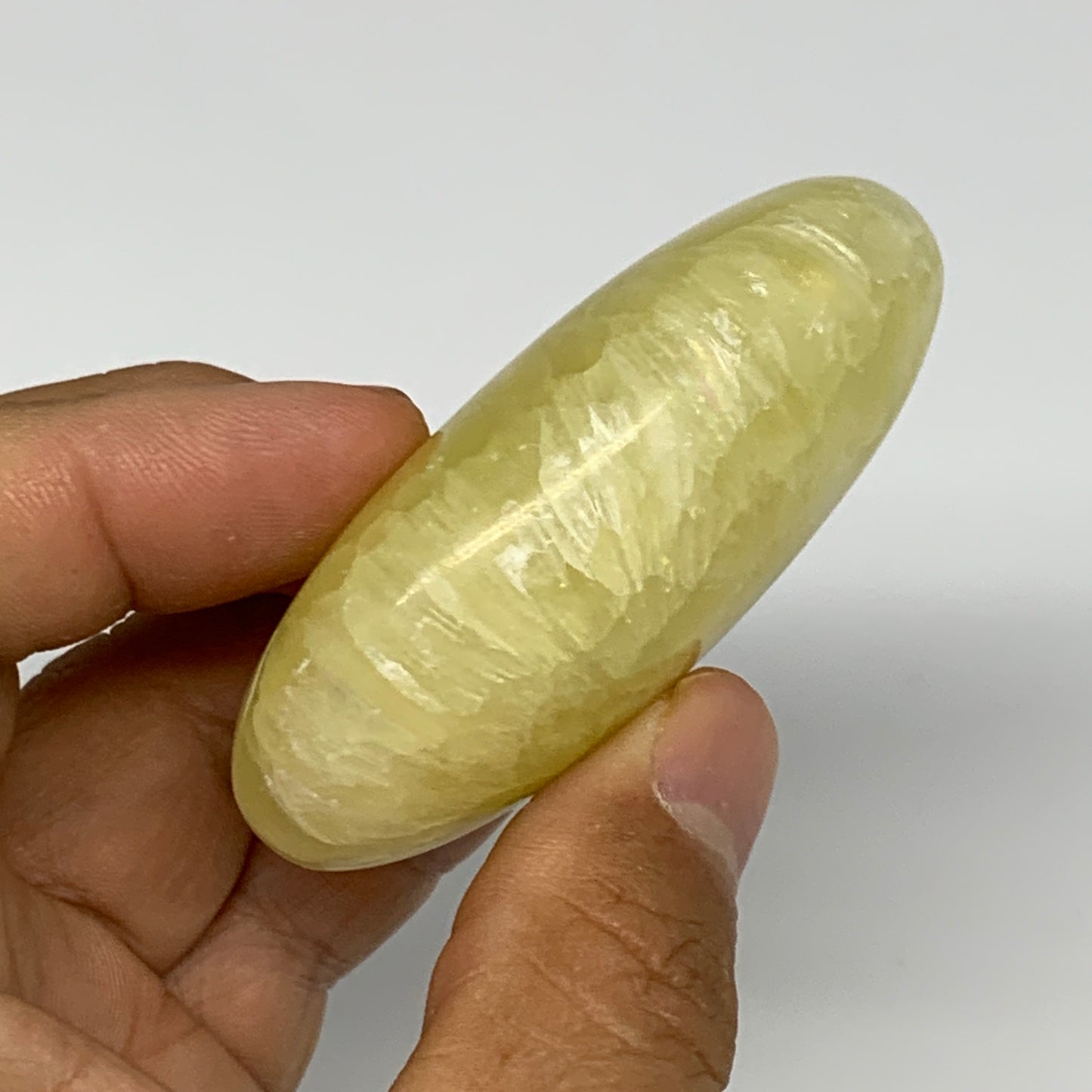 113.4g, 2.6"x1.9"x0.9", Lemon Calcite Palm-Stone Crystal Polished @Pakistan,B255