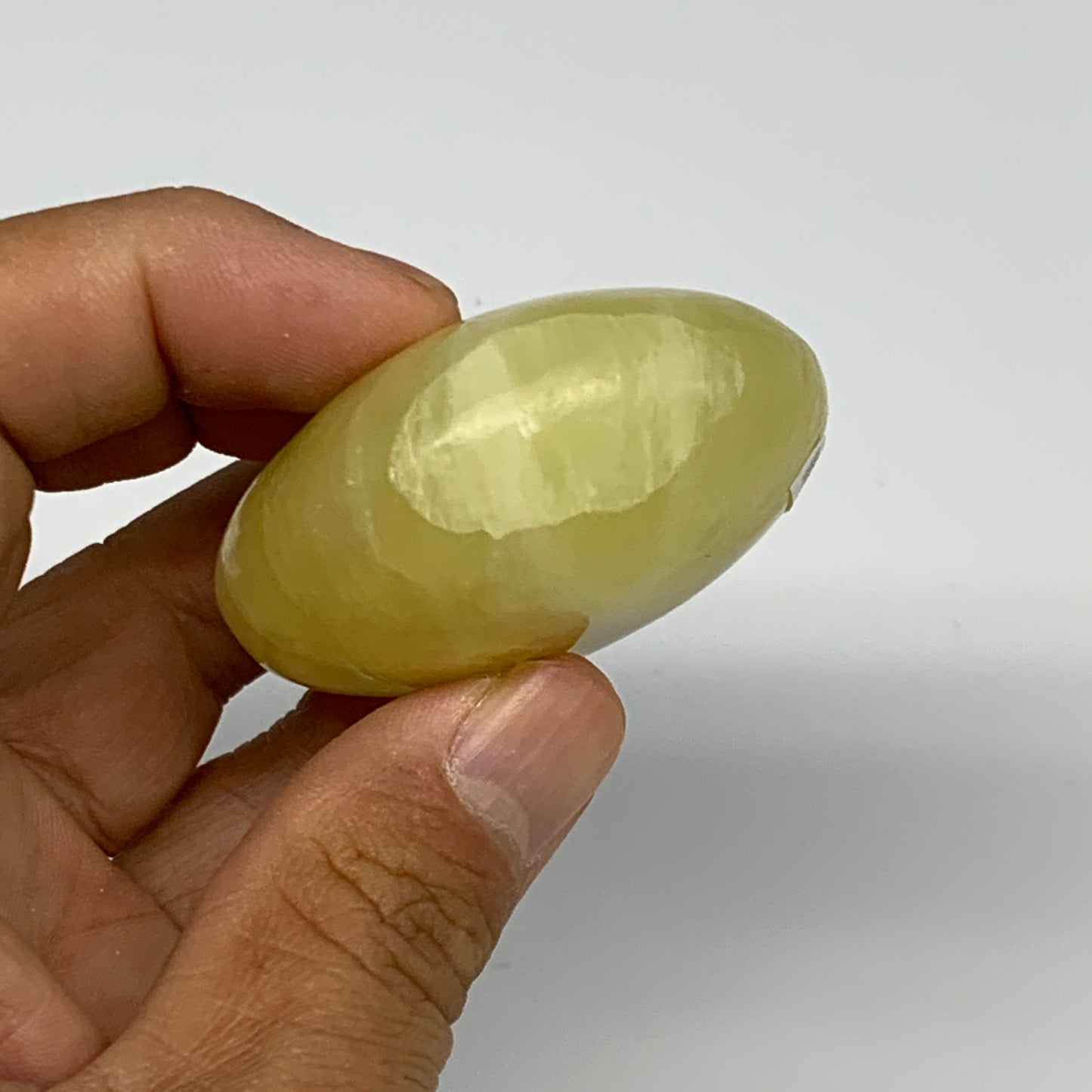 128g, 2.8"x1.9"x1", Lemon Calcite Palm-Stone Crystal Polished @Pakistan,B25600