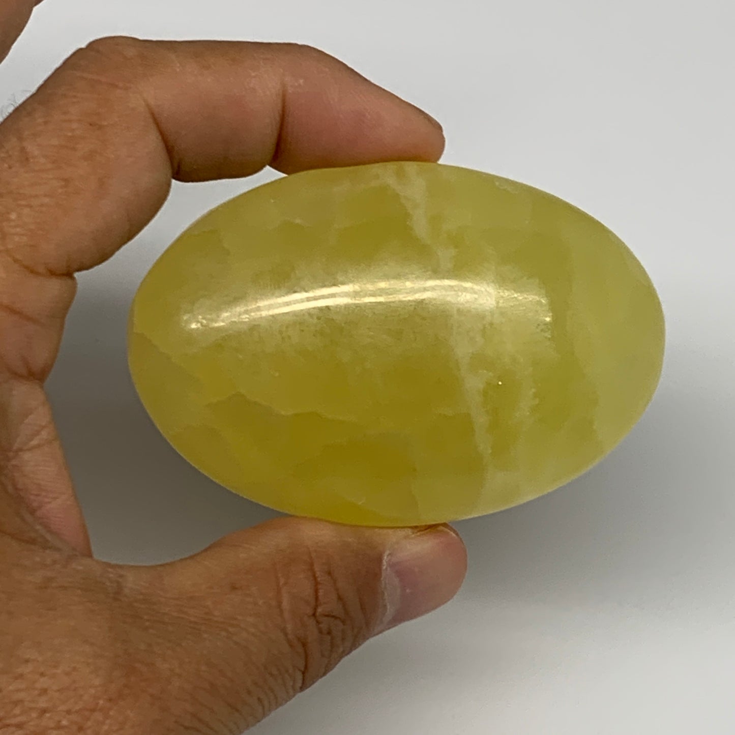 118.7g, 2.7"x1.8"x0.9", Lemon Calcite Palm-Stone Crystal Polished @Pakistan,B264