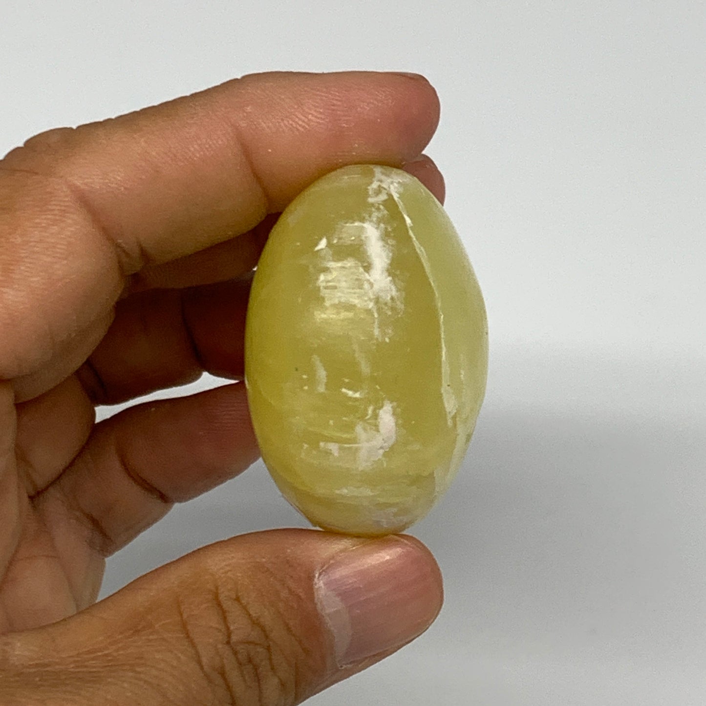 108.4g, 2.4"x1.7"x1", Lemon Calcite Palm-Stone Crystal Polished @Pakistan,B26455