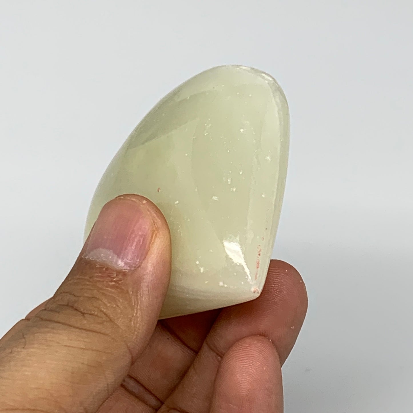 96.9g, 2.1"x2.3"x1" Natural Green Onyx Heart Polished Healing Crystal, B7647