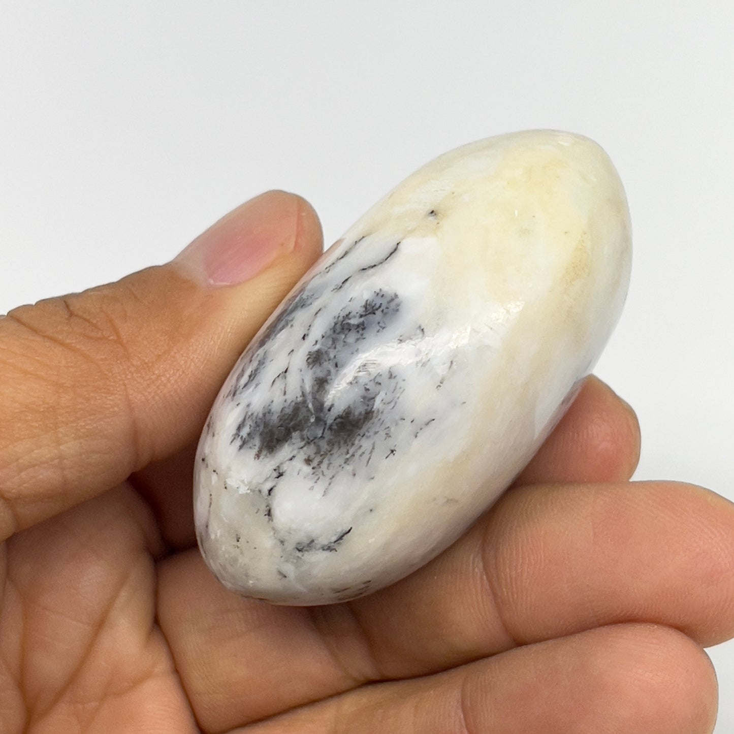 68.5g, 2.1"x1.6"x1.1" Dendrite Opal Palm-Stone Reiki Energy Crystal, B19983