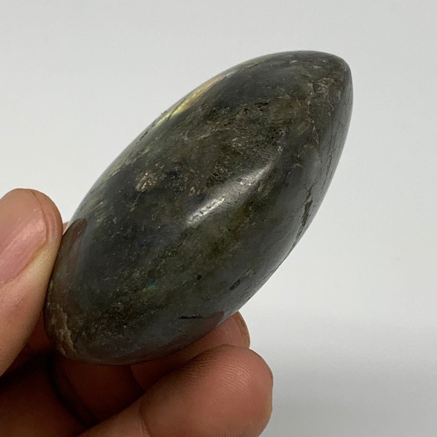 98.4g,2.3"x1.7"x1.1", Labradorite Palm-stone Polished Reiki @Madagascar,B17784