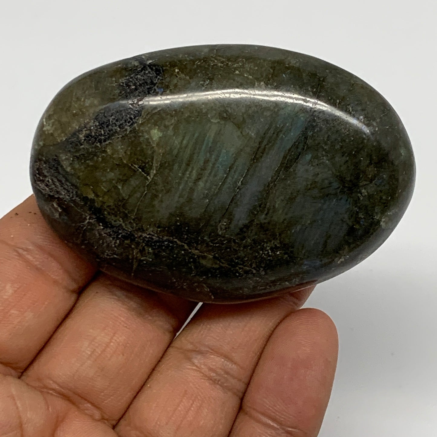 93.8g,2.6"x1.8"x0.8", Labradorite Palm-stone Polished Reiki @Madagascar,B17789