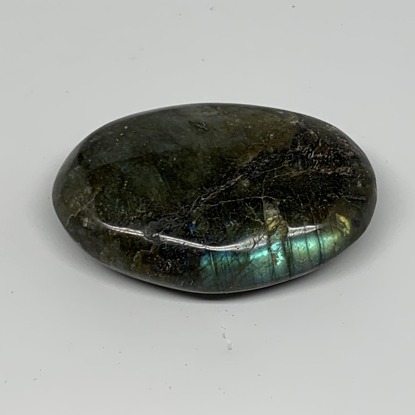 93.8g,2.6"x1.8"x0.8", Labradorite Palm-stone Polished Reiki @Madagascar,B17789