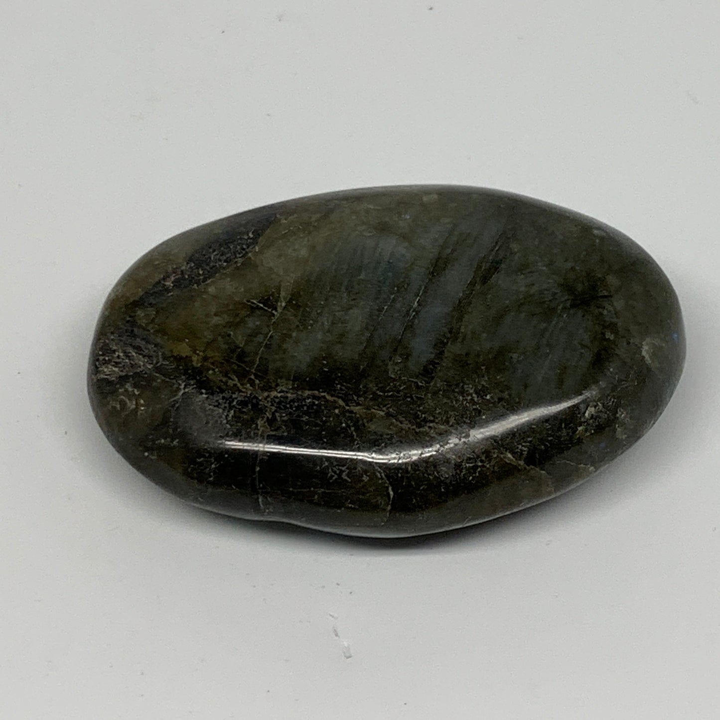 93.8g,2.6"x1.8"x0.8", Labradorite Palm-stone Polished Reiki @Madagascar,B17789