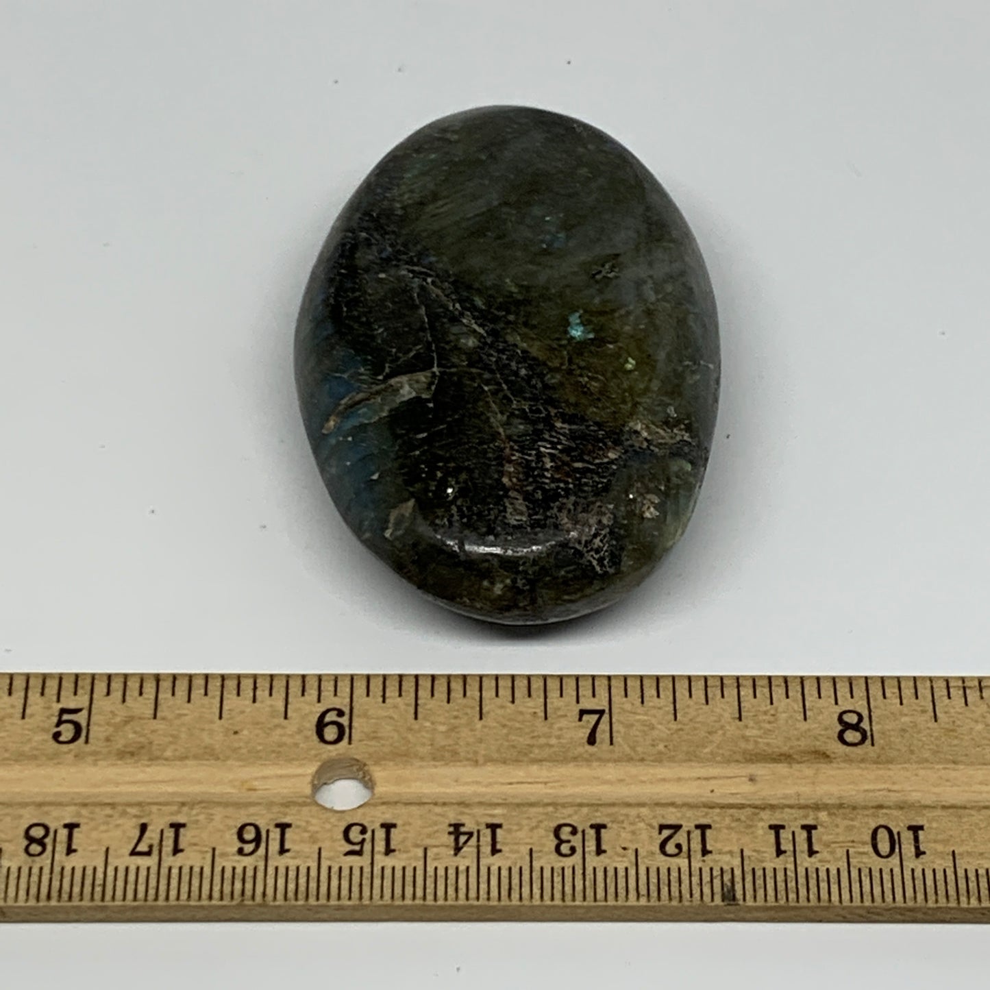 93.8g,2.6"x1.8"x0.8", Labradorite Palm-stone Polished Reiki @Madagascar,B17789