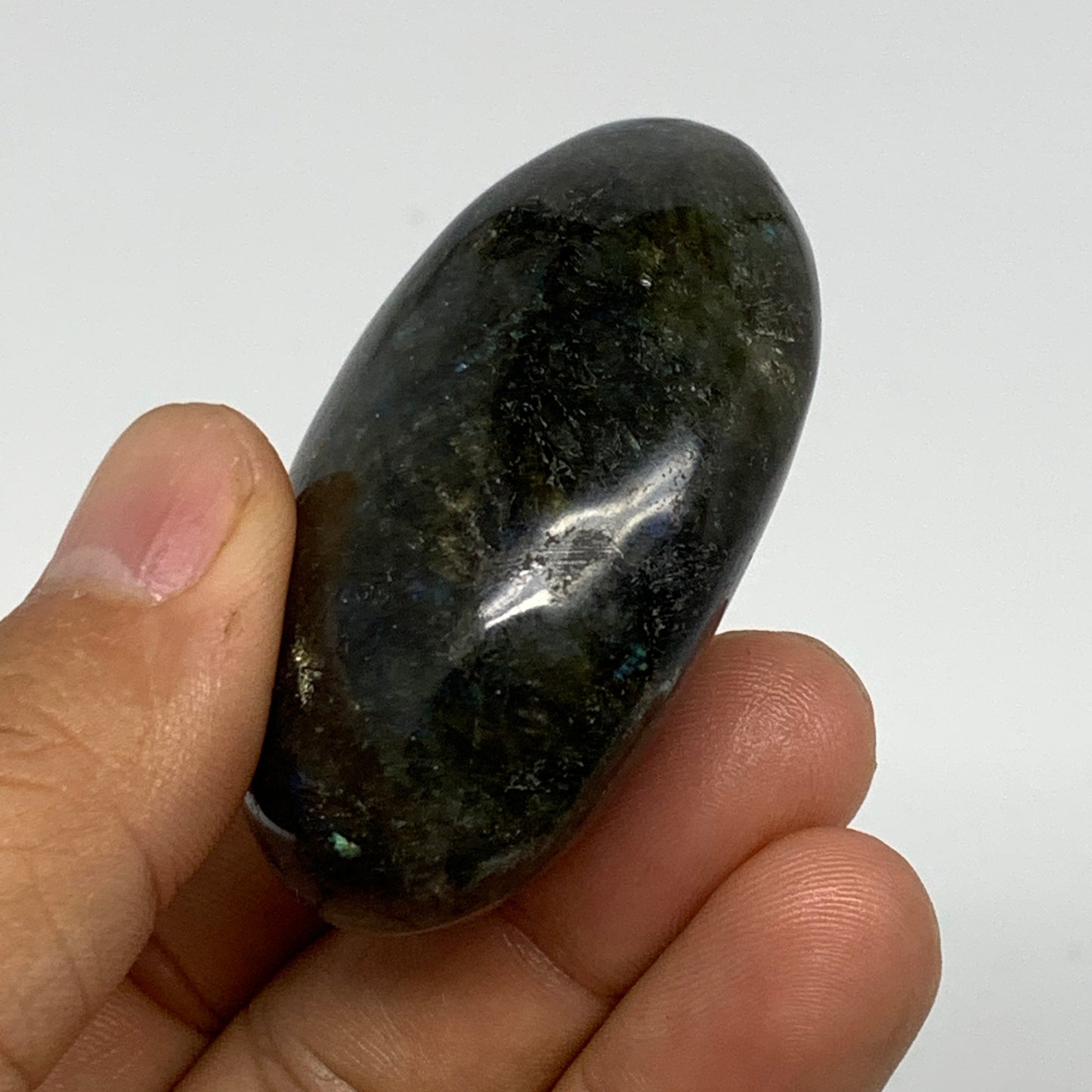 72.6g,2.1"x1.5"x0.9", Labradorite Palm-stone Polished Reiki @Madagascar,B17799