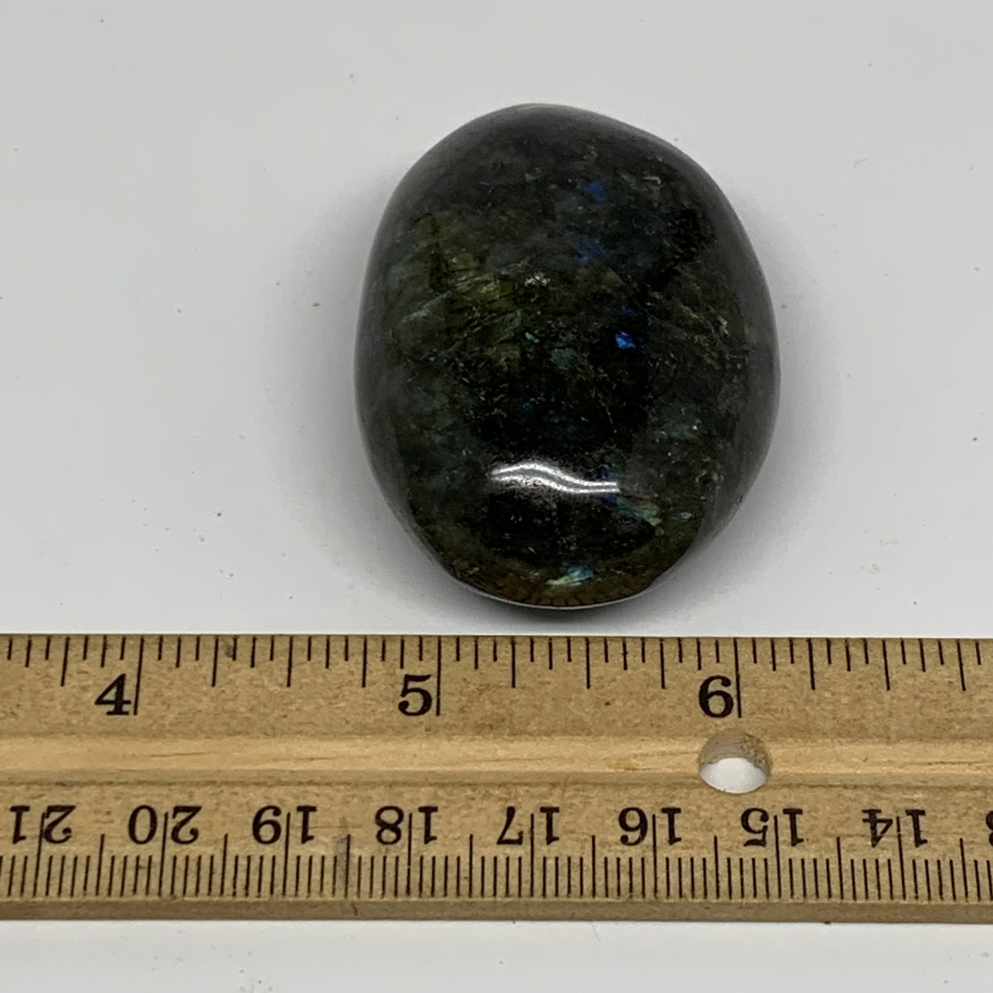 72.6g,2.1"x1.5"x0.9", Labradorite Palm-stone Polished Reiki @Madagascar,B17799