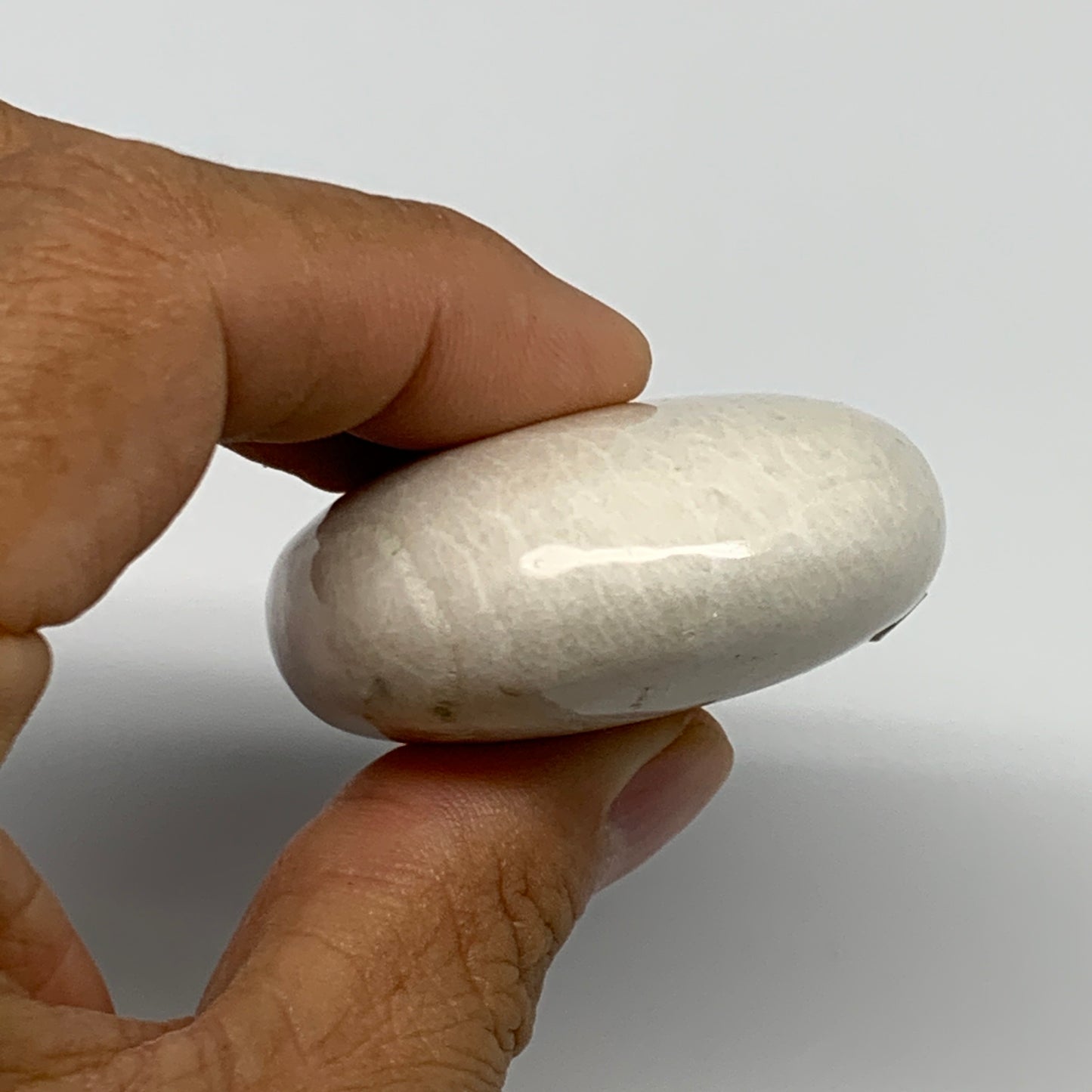 96.2g,2.6"x1.8"x0.8" White Moonstone Crystal Palm-Stone Polished Reiki, B21960