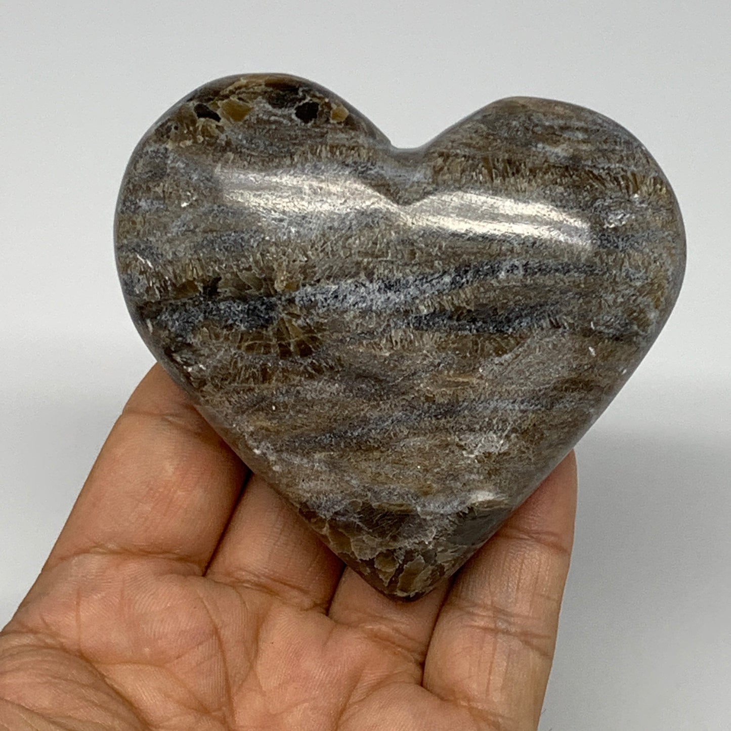 205.4g,2.9"x3.1"x1.3" Natural Chocolate Gray Onyx Heart Polished @Morocco,B18797