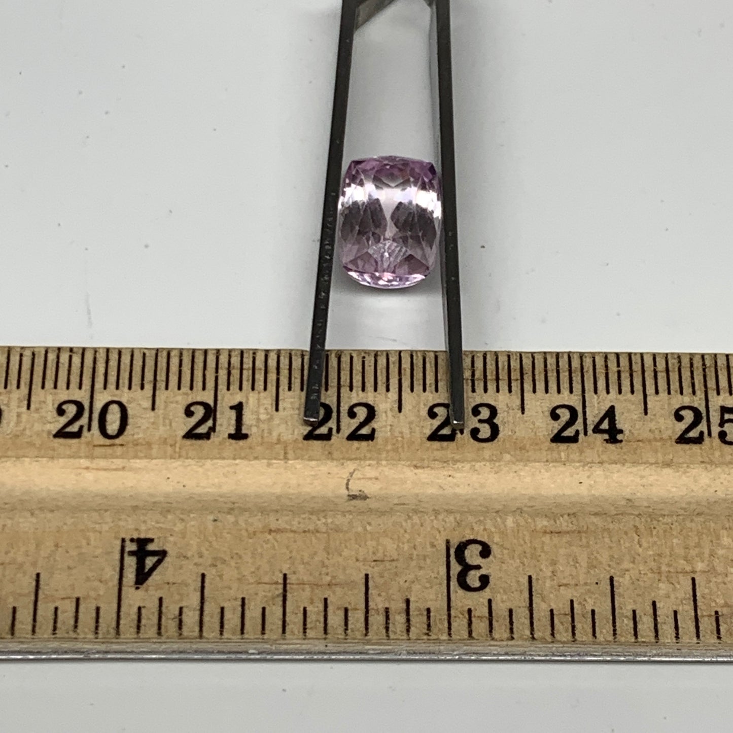 6.77cts, 12mmx8mmx7mm,Heated Kunzite Crystal Facetted Stone @Afghanistan,CTS220