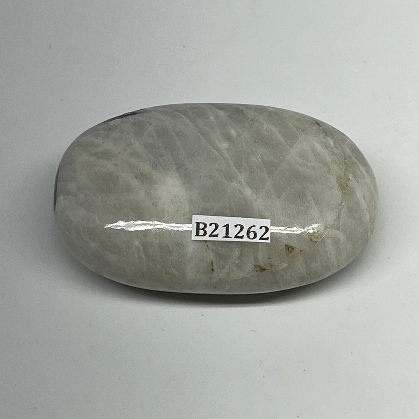 102g,2.5"x1.7"x0.9", Rainbow Moonstone Palm-Stone Polished from India, B21262