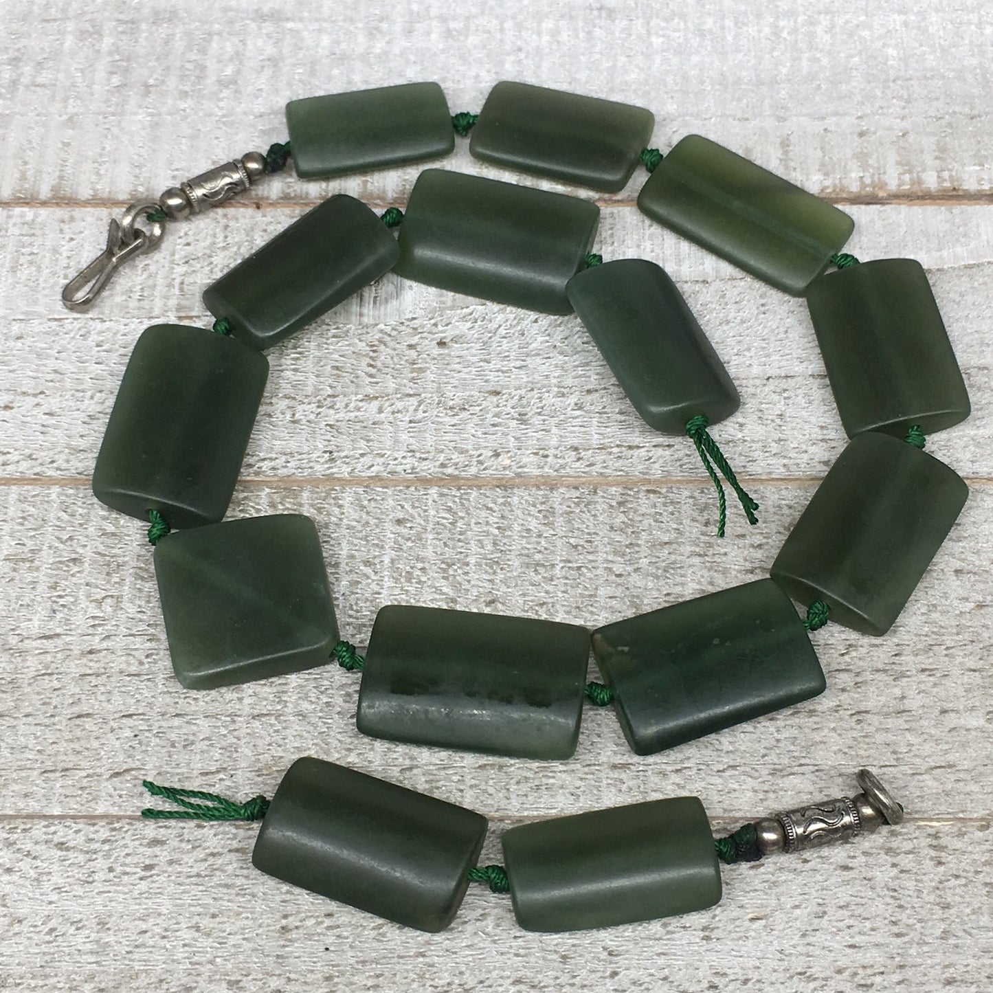 108.5g,26mm-32mm,16 Beads,Natural Serpentine Rectangle Beads Strand, 16", BN196