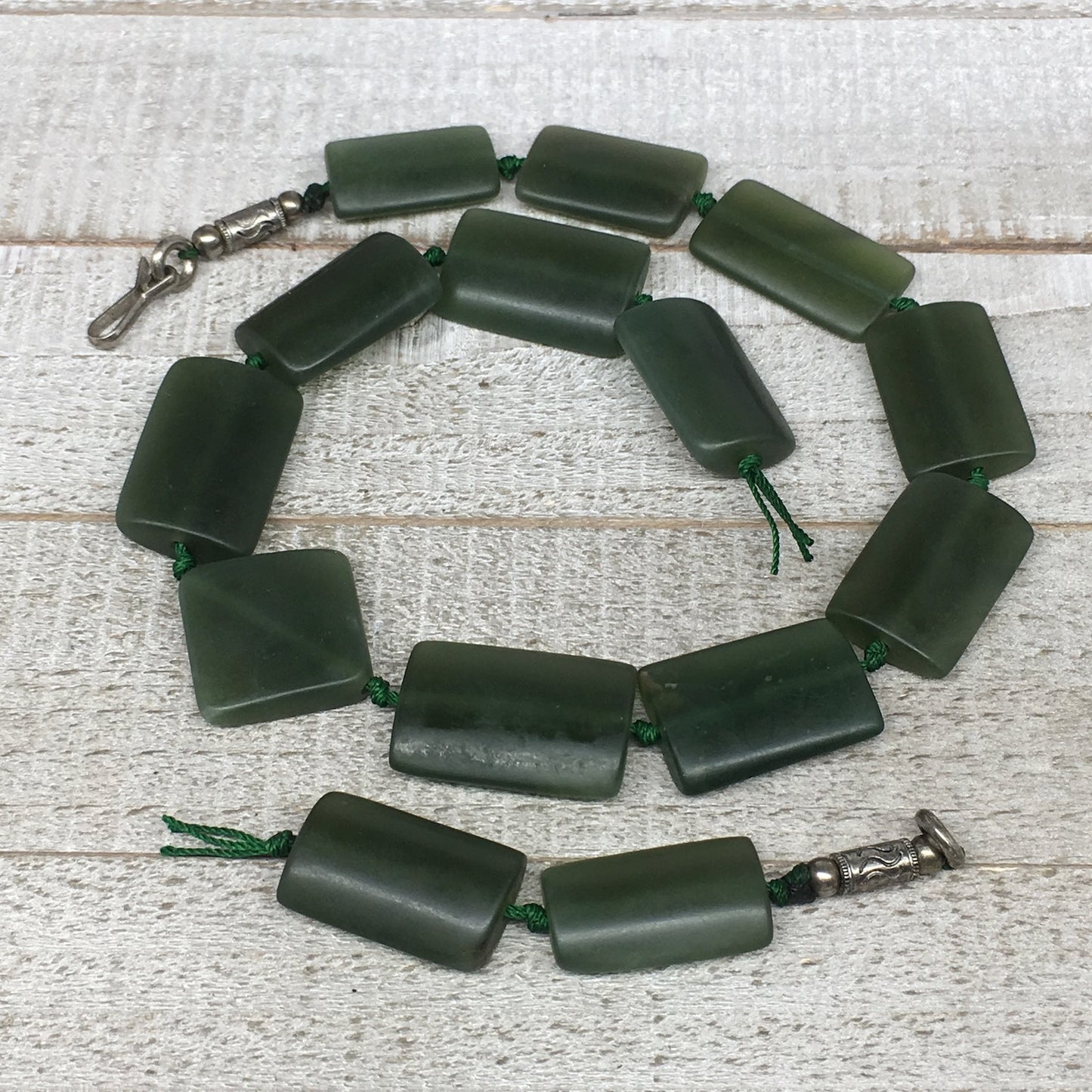 108.5g,26mm-32mm,16 Beads,Natural Serpentine Rectangle Beads Strand, 16", BN196