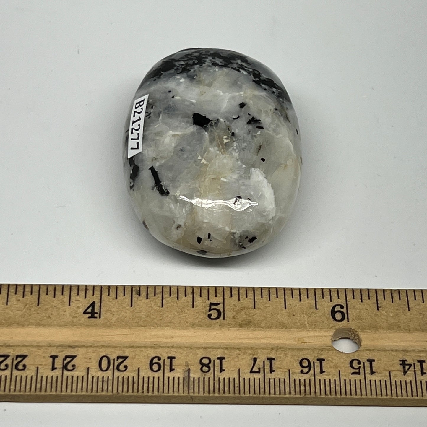 76.8g,2.2"x1.5"x0.9", Rainbow Moonstone Palm-Stone Polished from India, B21277