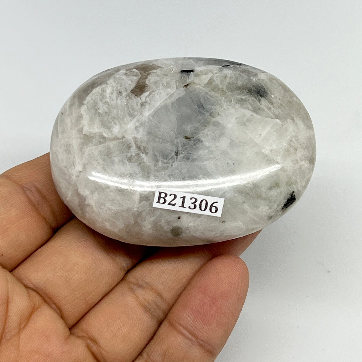 108.7g,2.4"x1.8"x0.9", Rainbow Moonstone Palm-Stone Polished from India, B21306