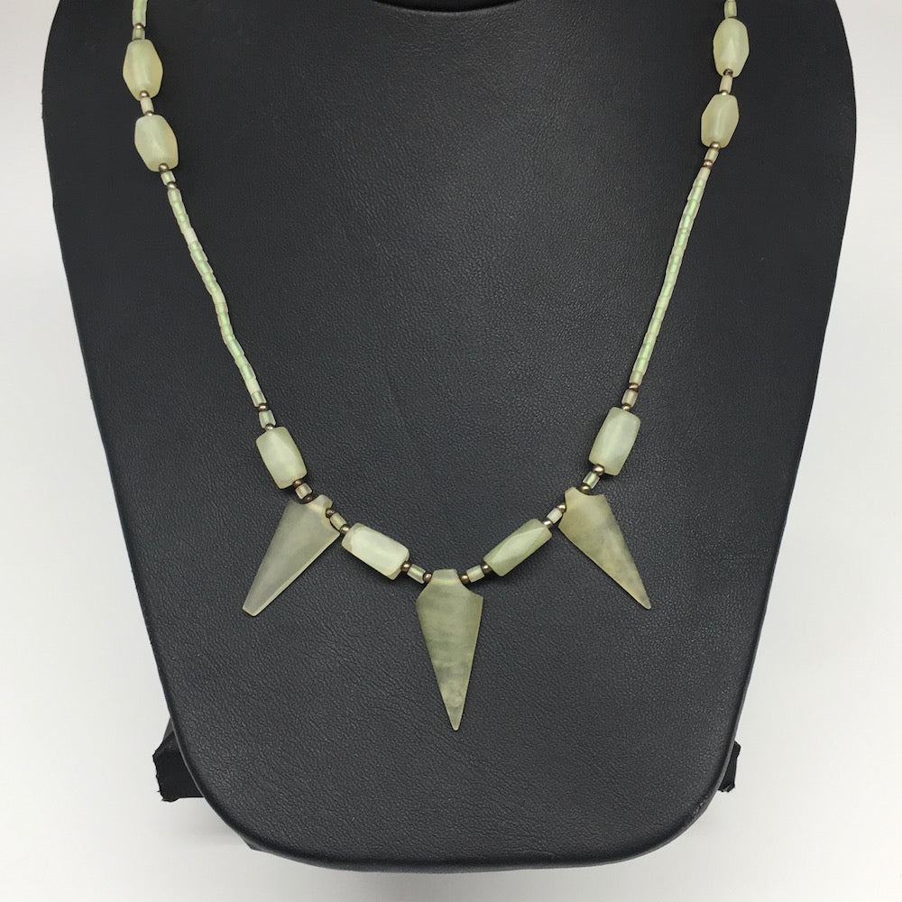 13.2g,2mm-28mm, Small Green Serpentine Arrowhead Beaded Necklace,19&quot;,NPH239