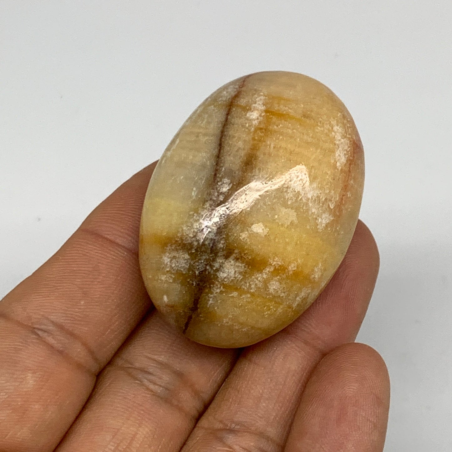 148.8g,1.9"x1.3"x0.9", Small Calcite Palm-Stone Crystal Polished @Pakistan,B2446