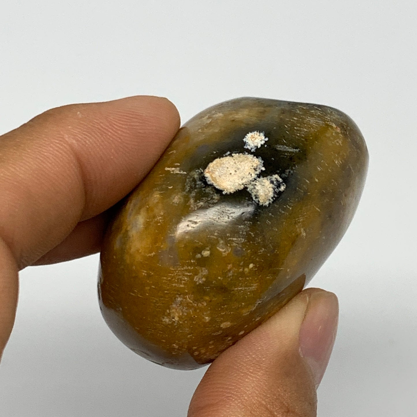 83.2g, 1.9"x1.7"x1.2", Yellow Ocean Jasper Palm-Stone @Madagascar, B18151