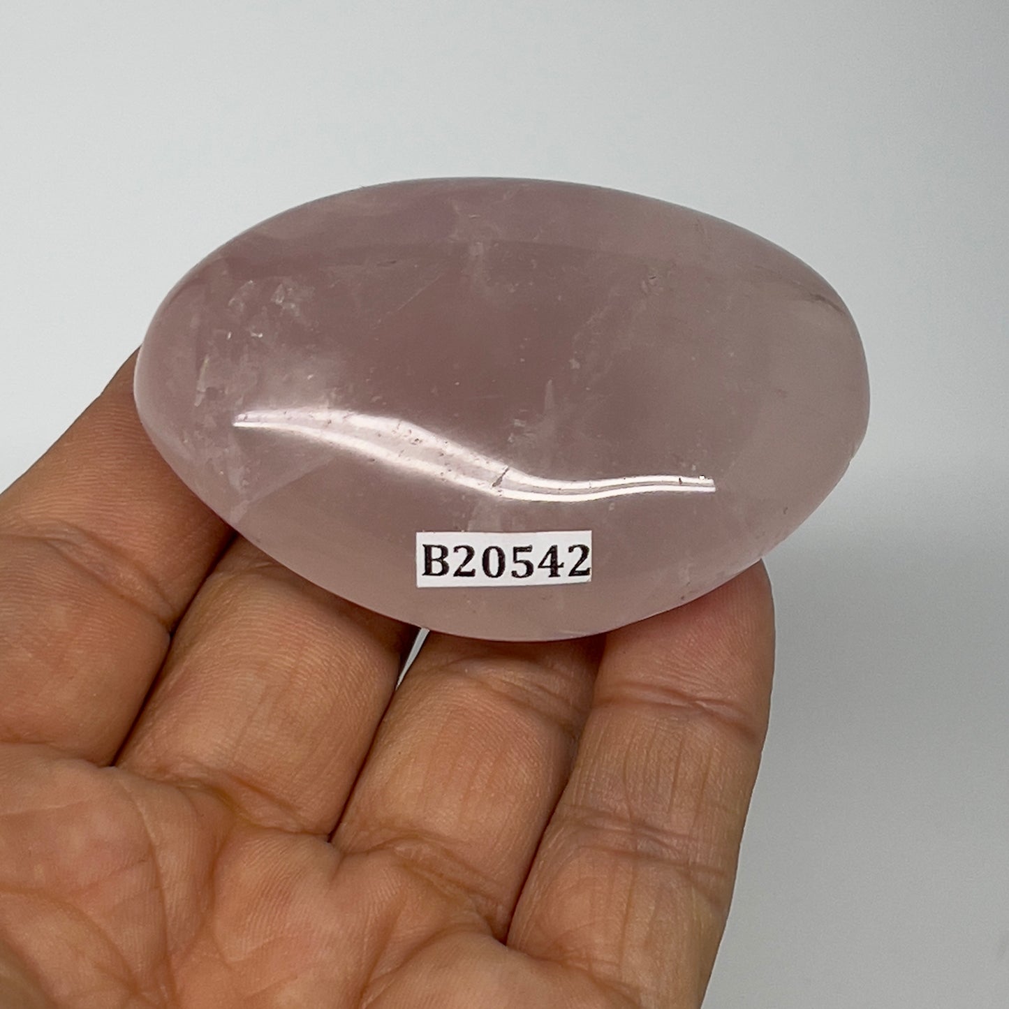 84.7g ,2.5"x1.7"x0.9", Rose Quartz Palm-stone Tumbled Reiki @Madagascar,B20542