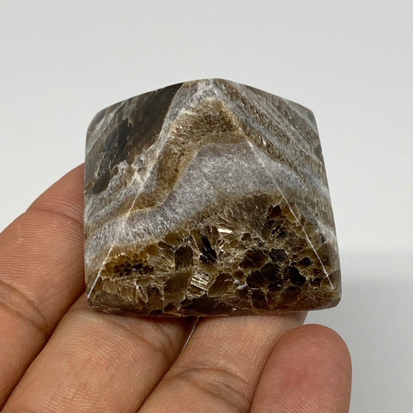 56.1g, 1.2"x1.6"x1.6" Chocolate/Gray Onyx Pyramid Gemstone @Morocco, B19017