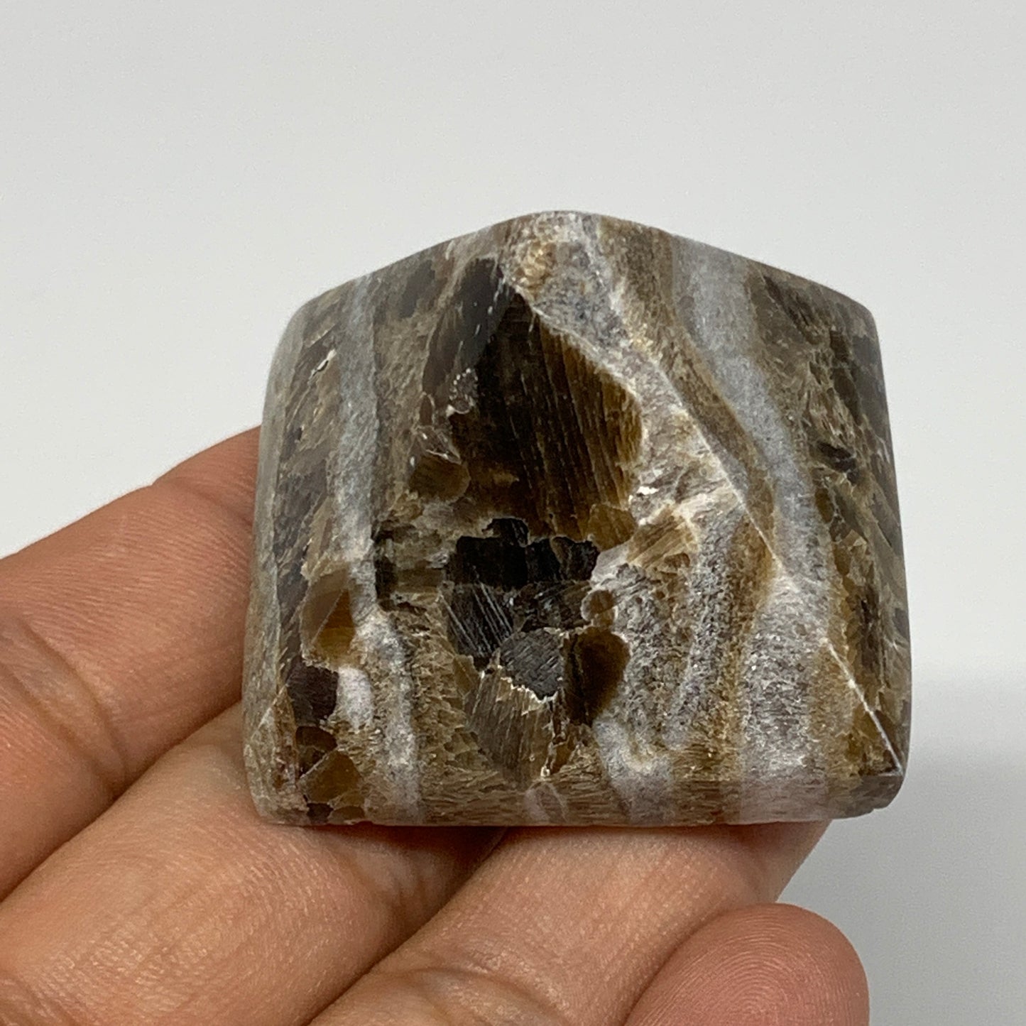 56.1g, 1.2"x1.6"x1.6" Chocolate/Gray Onyx Pyramid Gemstone @Morocco, B19017