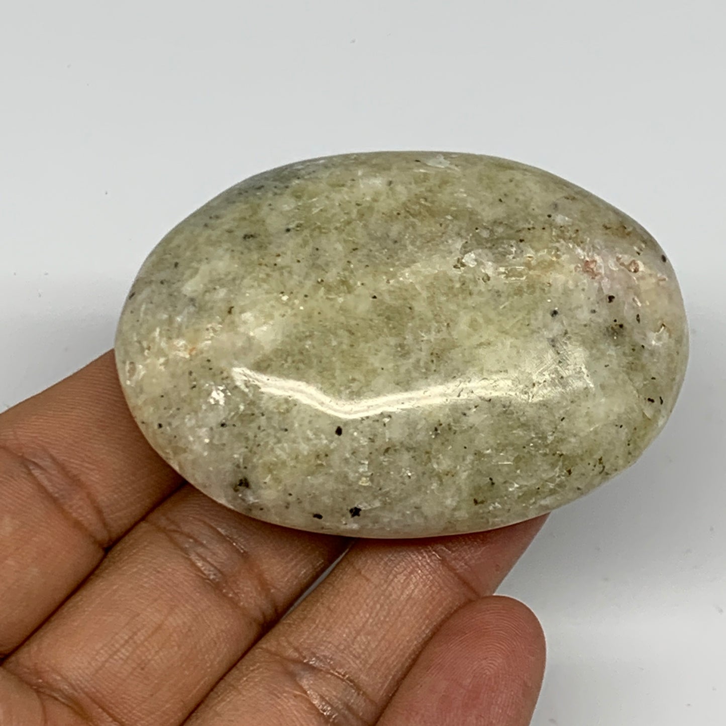 100.6g, 2.5"x1.8"x0.9", Natural Yellow Calcite Palm-Stone Crystal Polished Reiki