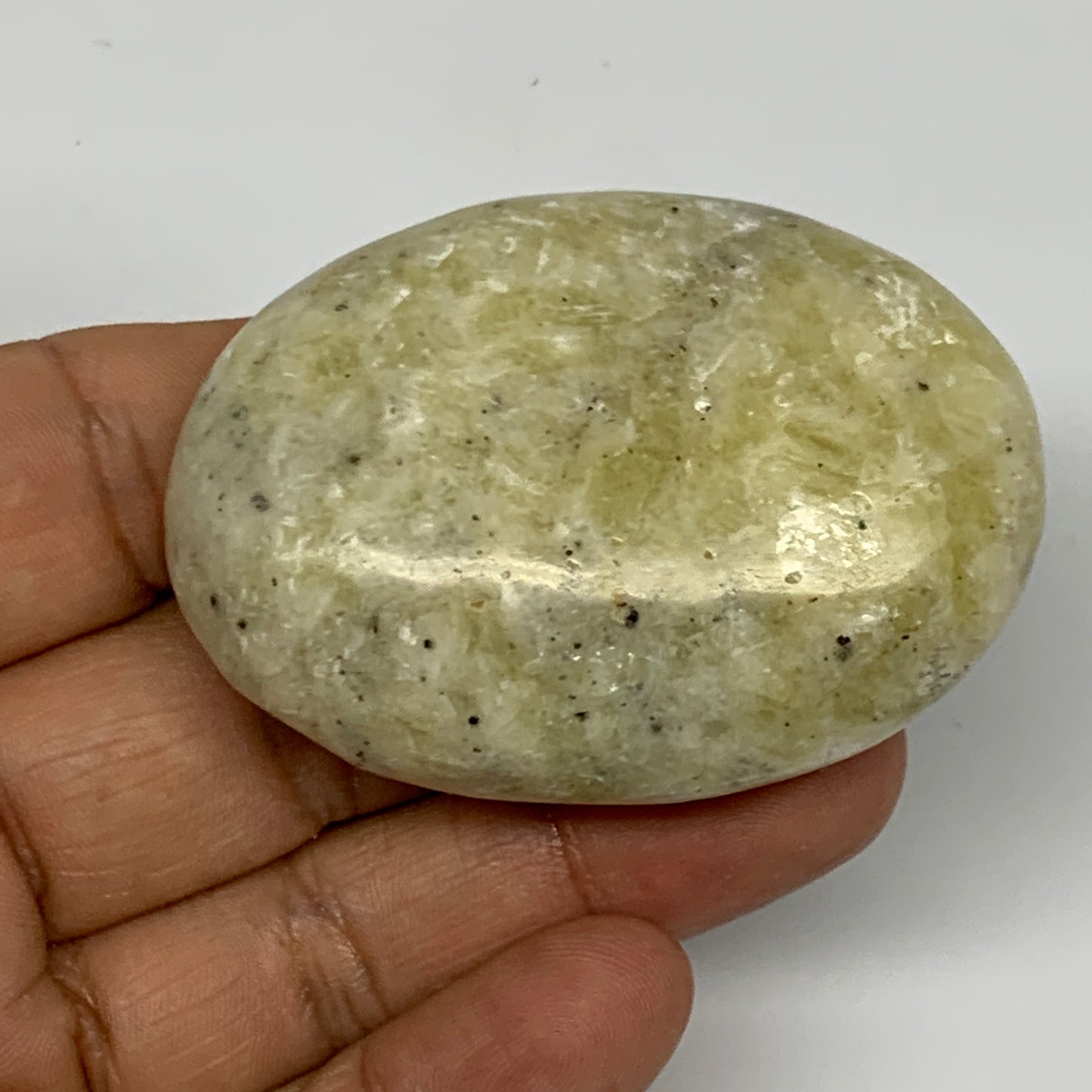 82.4g, 2.3"x1.6"x0.7", Natural Yellow Calcite Palm-Stone Crystal Polished Reiki,