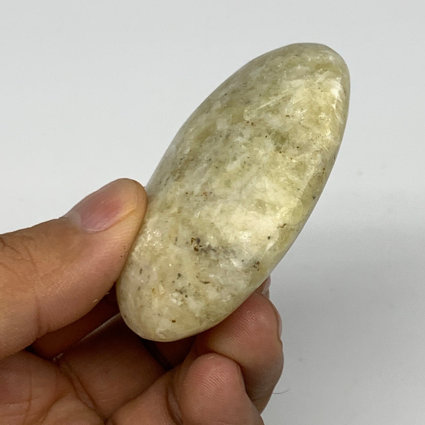 76g, 2.4"x1.8"x0.7", Natural Yellow Calcite Palm-Stone Crystal Polished Reiki, B