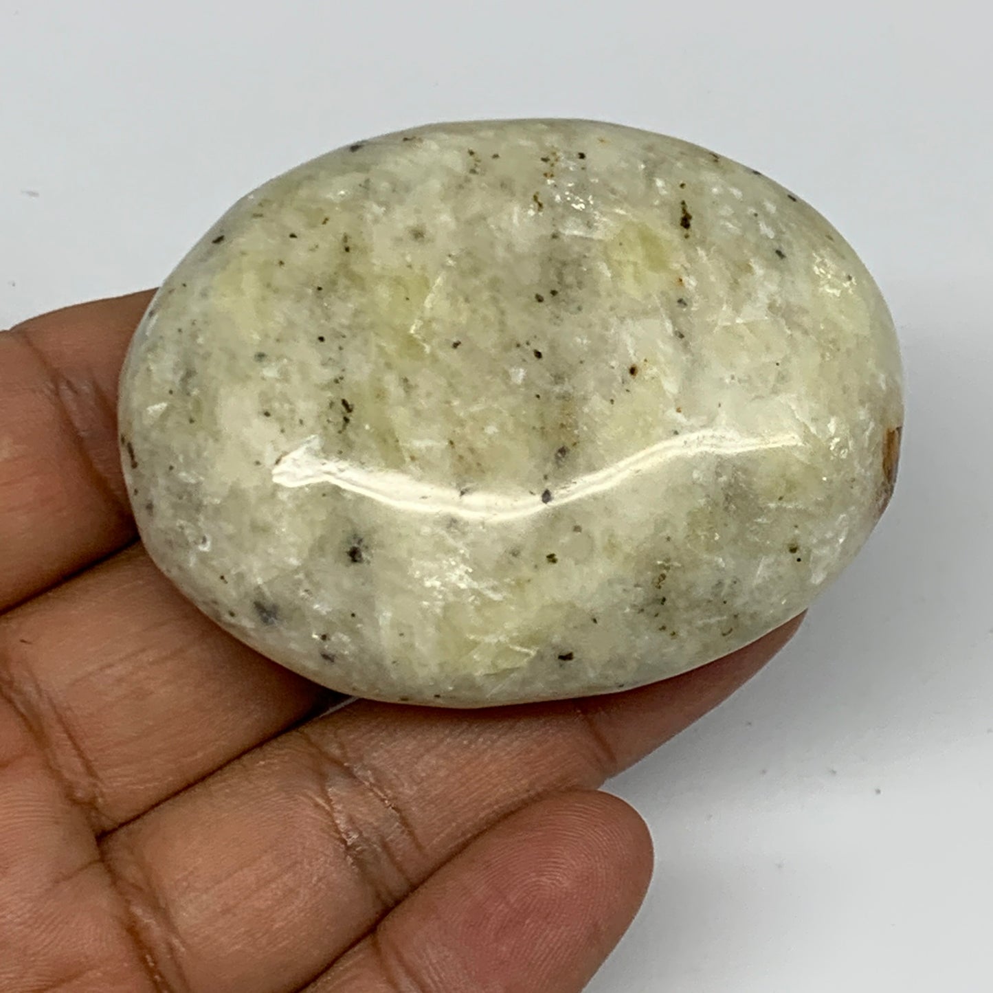 101.2g, 2.4"x1.8"x0.9", Natural Yellow Calcite Palm-Stone Crystal Polished Reiki