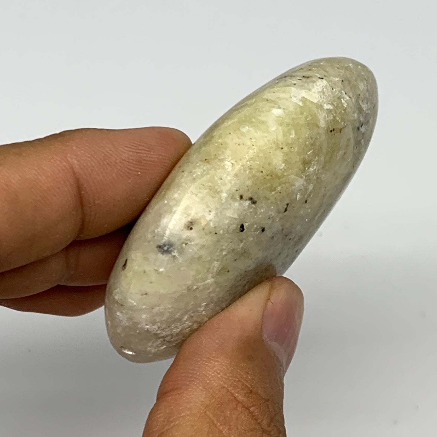 83g, 2.3"x1.8"x0.8", Natural Yellow Calcite Palm-Stone Crystal Polished Reiki, B